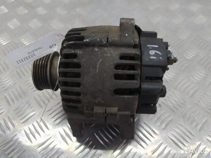 Б/У Б/У Генератор Европа 1.6i 16v K4M760 Valeo