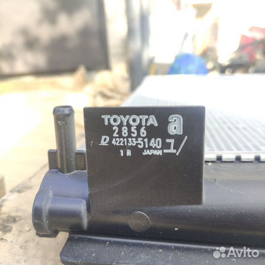 Новый радиатор на RAV 4