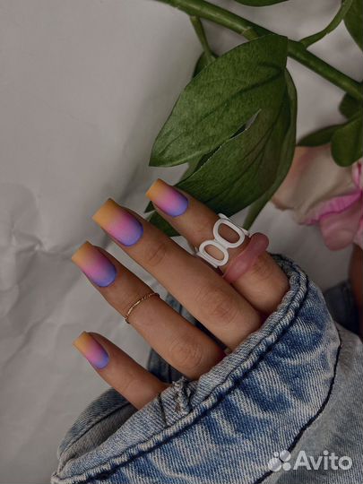 Маникюр, педикюр