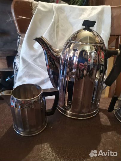 Кофейник,молочник,сахарница