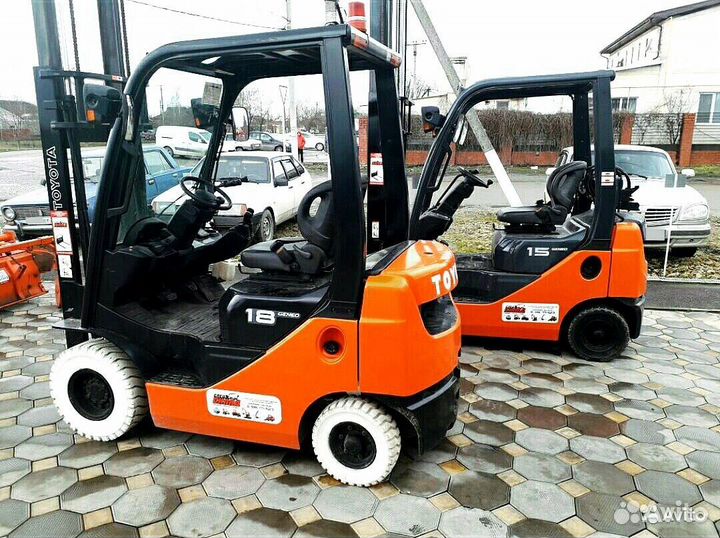 Вилочный погрузчик Toyota 7FG15, 2007