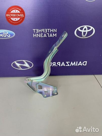 Петля капота правая Hyundai solaris1 (2011-2017)