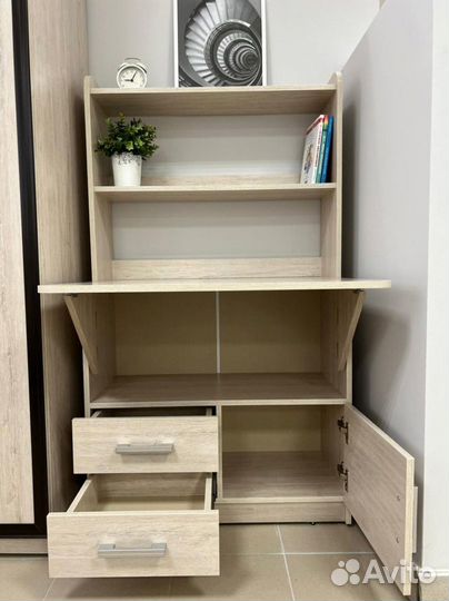 Складной письменный стол с тумбой и ящиками