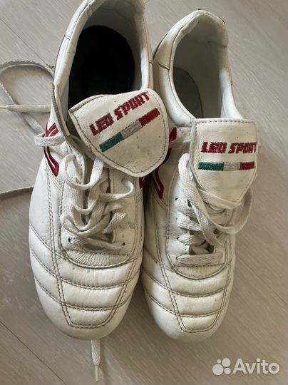 Футбольные бутсы 41,5