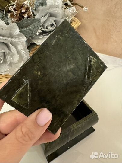 Шкатулка из малахита