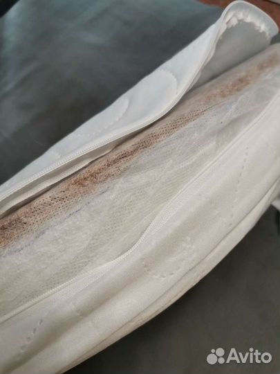 Матрас круглый + матрас для пеленального столика д