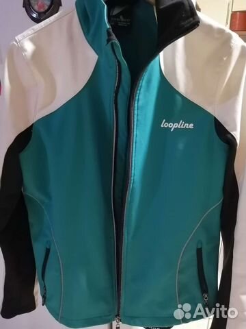 Лыжная зимняя разминочная куртка