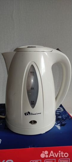 Электрический чайник Binaton