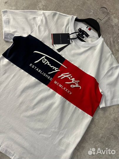 Футболка Tommy Hilfiger белая Established