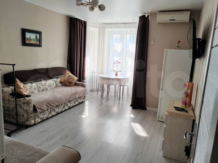 Комната 28 м² в 3-к., 2/2 эт.