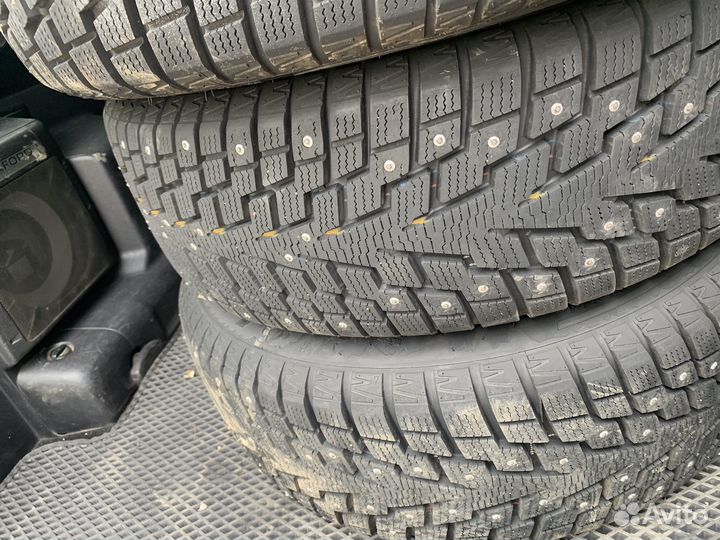 GT Radial IcePro 3 215/60 R17 95T