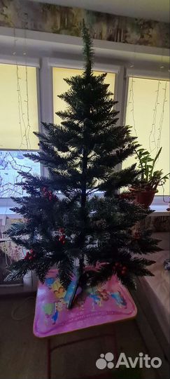 Елка искусственная