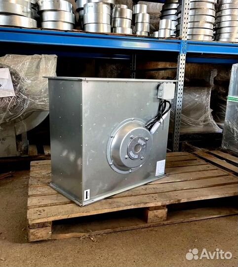 Вытяжной прямоугольный вентилятор