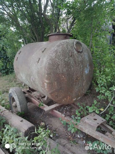 Бочка для воды на колесах бу