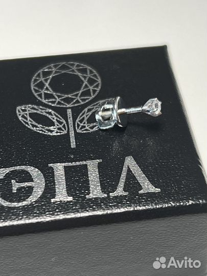 Серьги эпл пусеты с бриллиантами