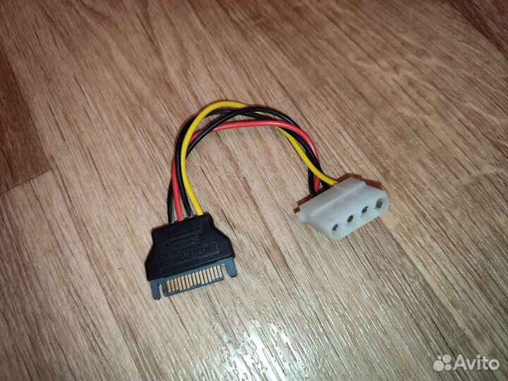 Переходник SATA to Molex