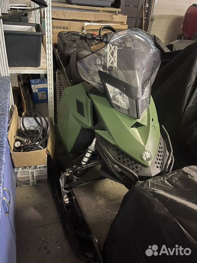 Brp summit 800 p-tek