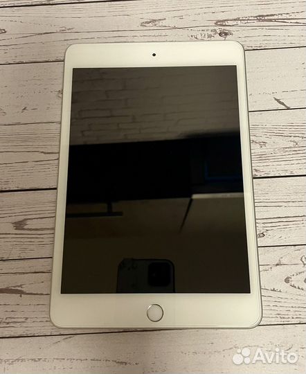 iPad mini 5 wi-fi 64 гб