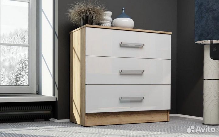 Адель Комод