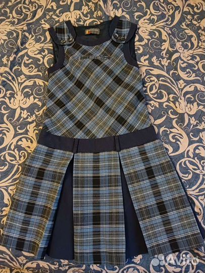 Школьная форма(сарафан, блузки 128р)