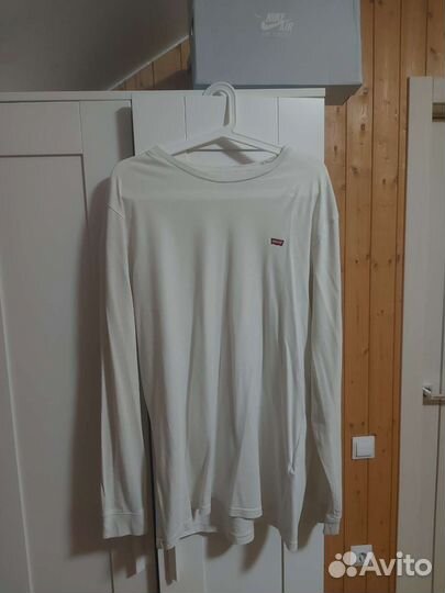 Лонгслив мужской levis