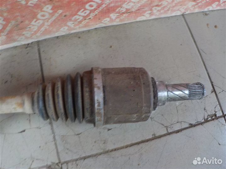 Привод колеса передний левый Renault Duster