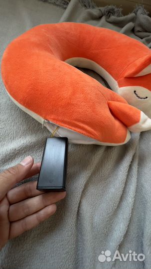 Мягкая подушка для путешествий на шею