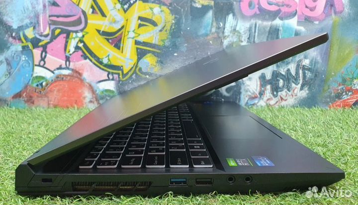 Мощный, игровой ноутбук тhundеrobоt 911 мт рrod