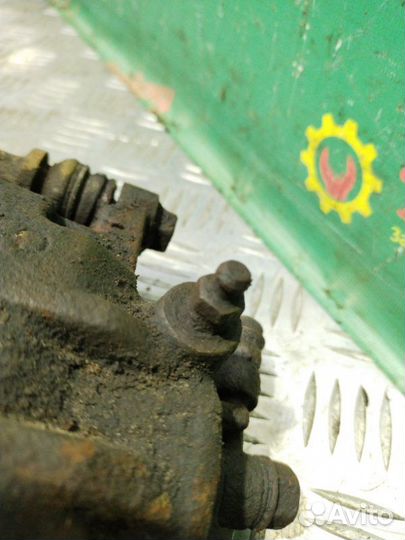 Суппорт передний правый Daewoo Matiz хетчбэк 0.8Л