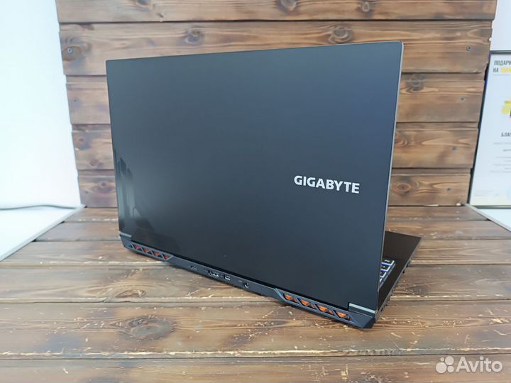 Игровой Gigabyte i5-13500H RTX 4060 8GB 16GB DDR5