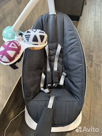 Кресло качалка 4moms MamaRoo 5 classic black