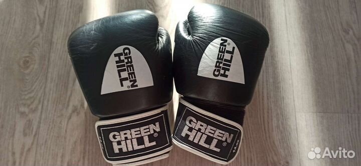 Боксерские перчатки 14 кожа