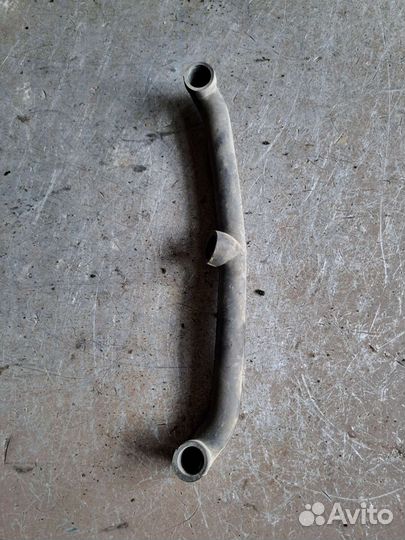 Патрубок воздушный Mercedes W211 W220