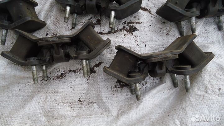 Подушка АКПП lexus ls 430