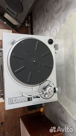 Проигрыватель винила