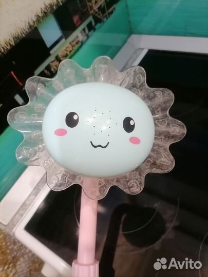 Игрушка для ванной на присосках