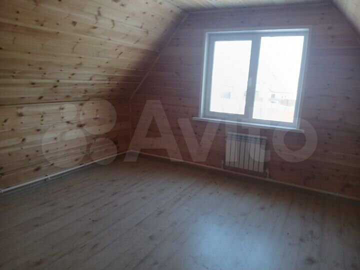 Дом 160 м² на участке 8 сот.