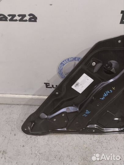 Стеклоподьемник задний левый Mercedes W164