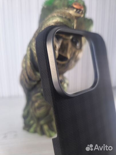 Чехол Kevlar для iPhone 15 Pro Max клетка