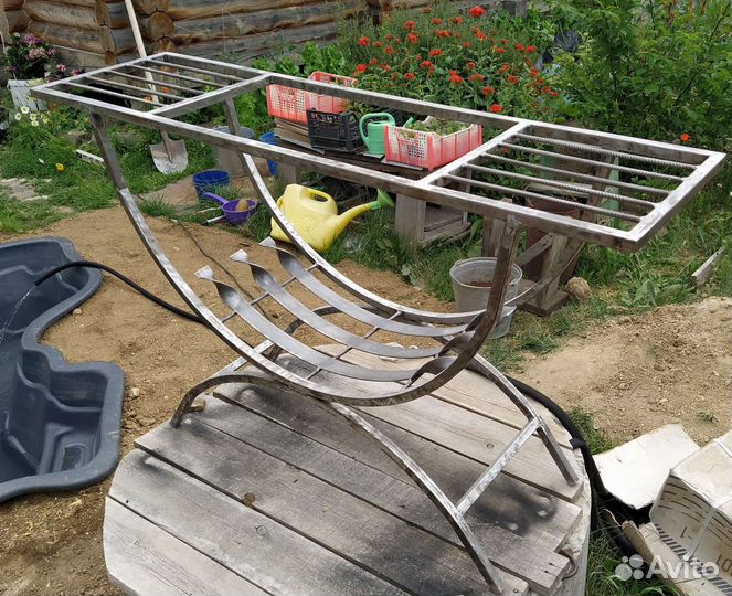 Стойка для мангала 600х300