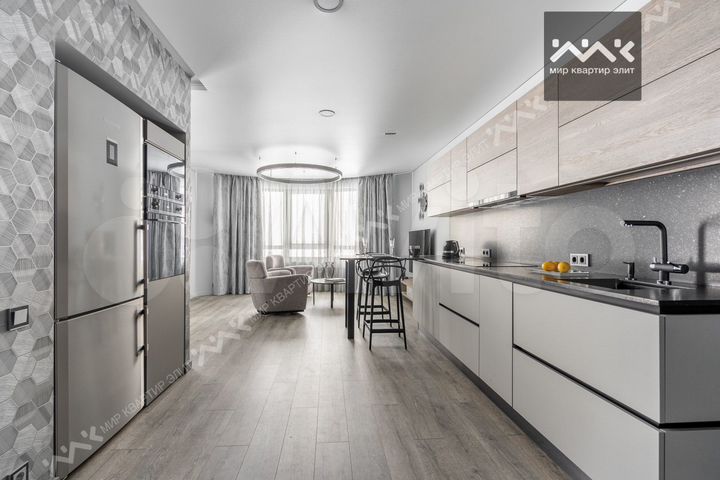 3-к. апартаменты, 93,7 м², 1/6 эт.