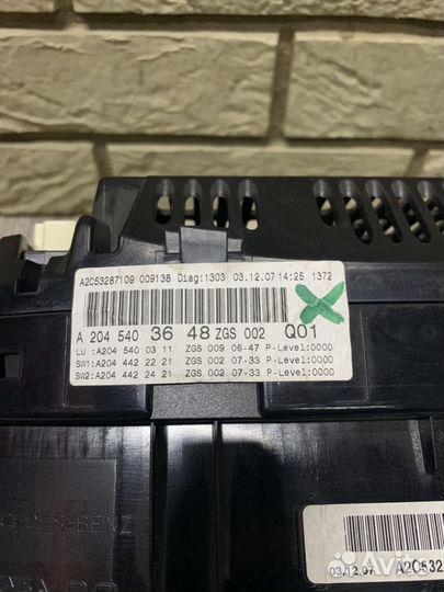 Mercedes-Benz С klasse W204 Панель приборов