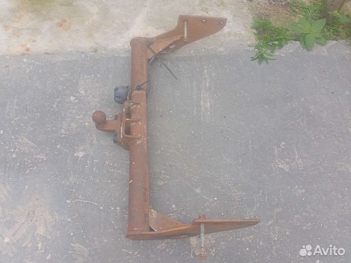 Фаркоп на Форд Транзит