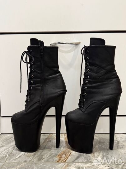 Стрипы ботильоны тройки 35-36