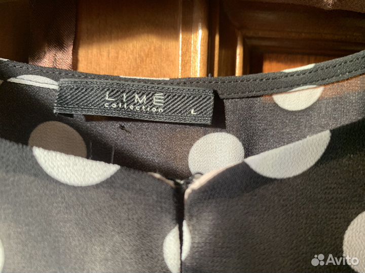 Отличное платье Lime в горох