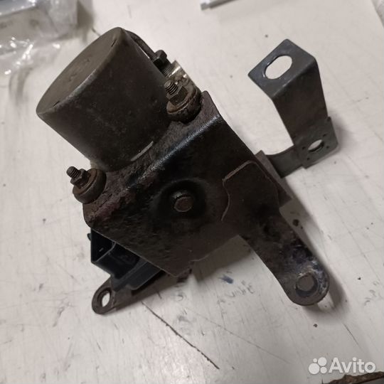 Блок управления ABS Geely Emgrand EC7