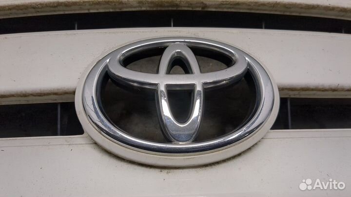 Решетка радиатора Toyota Tundra, 2004