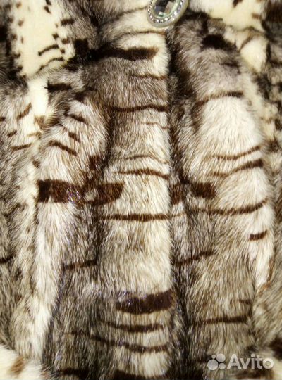 Греция. Стильная шубка из норки