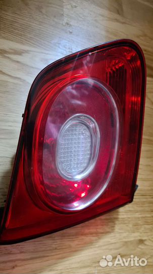 Задние фонари Тигуан (внутренние секции)
