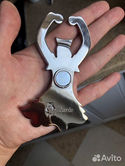 Магнит открывалка на холодильник